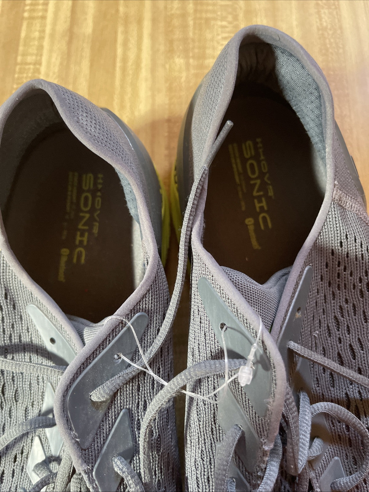 Under Armour Sonic Hovr Size 18