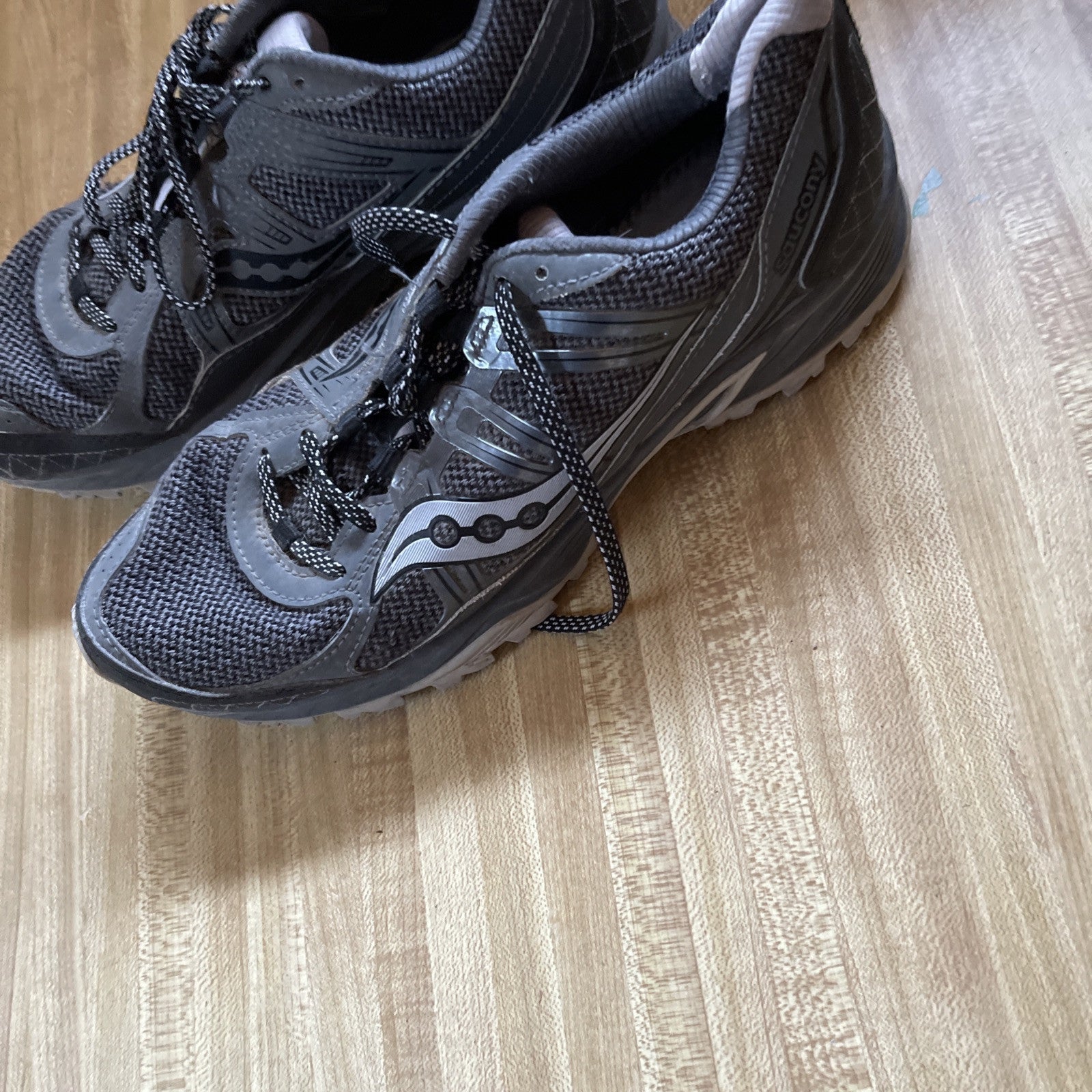 Saucony Grid Escape TR4 Size 10 No Insoles