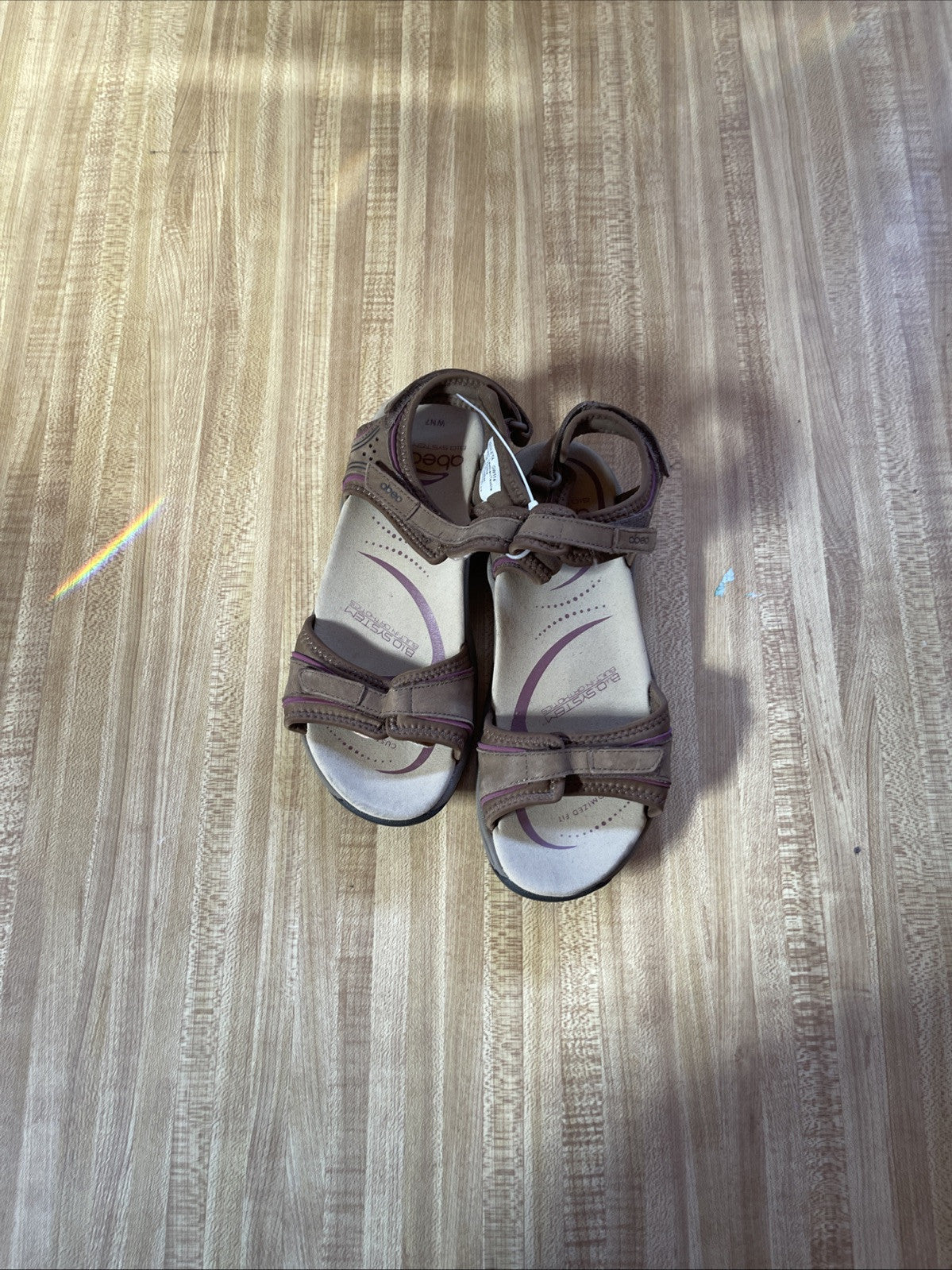abeo womens size 7 Sandals 