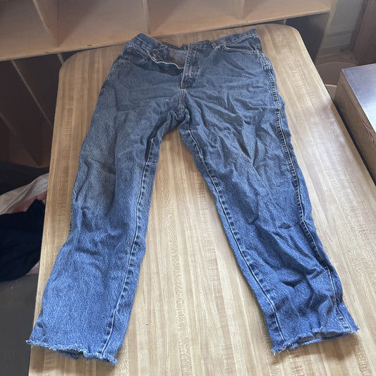 Vintage Chic Mom Jeans 18W Fray Ankle