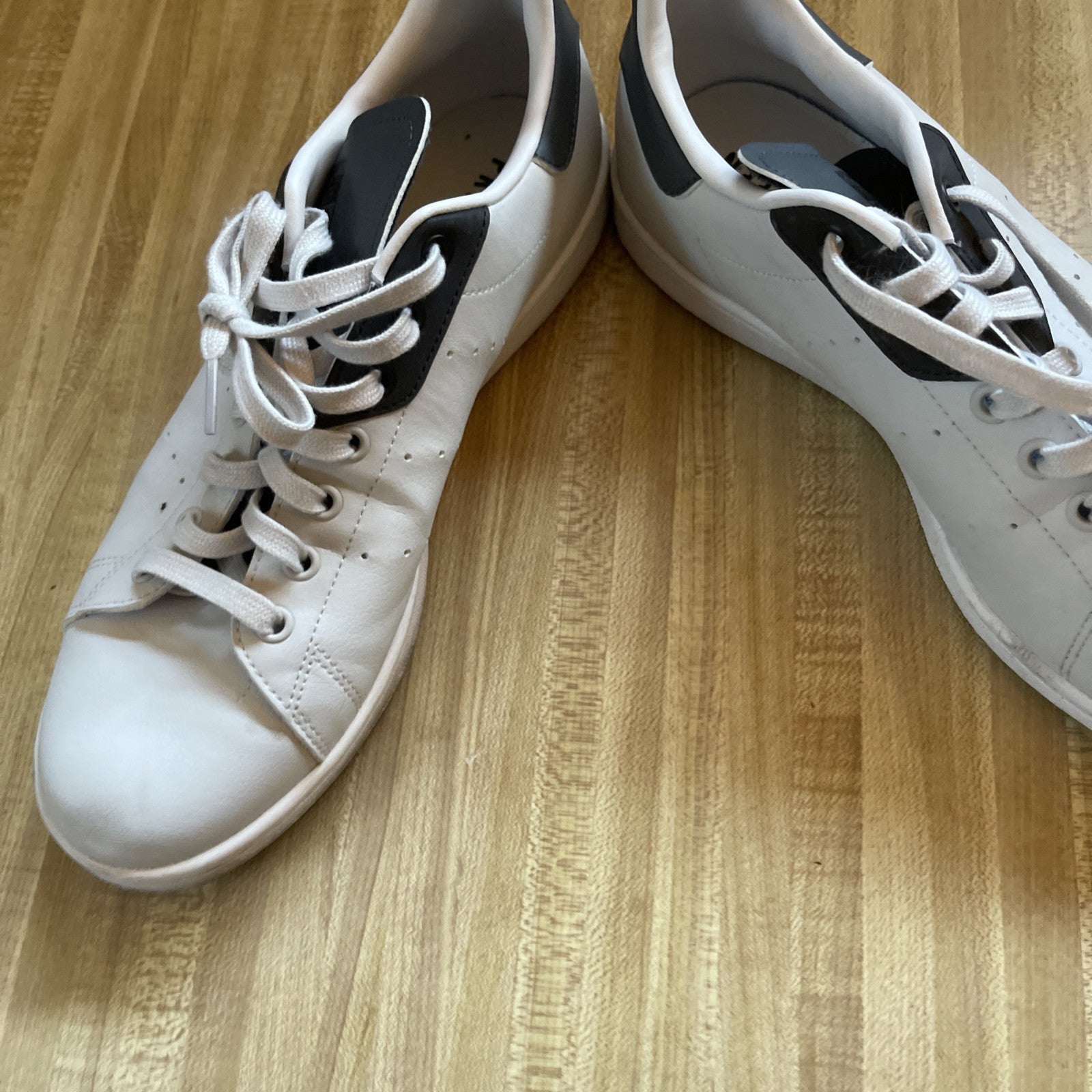 Adidas Stan Smith Shoes 10.5