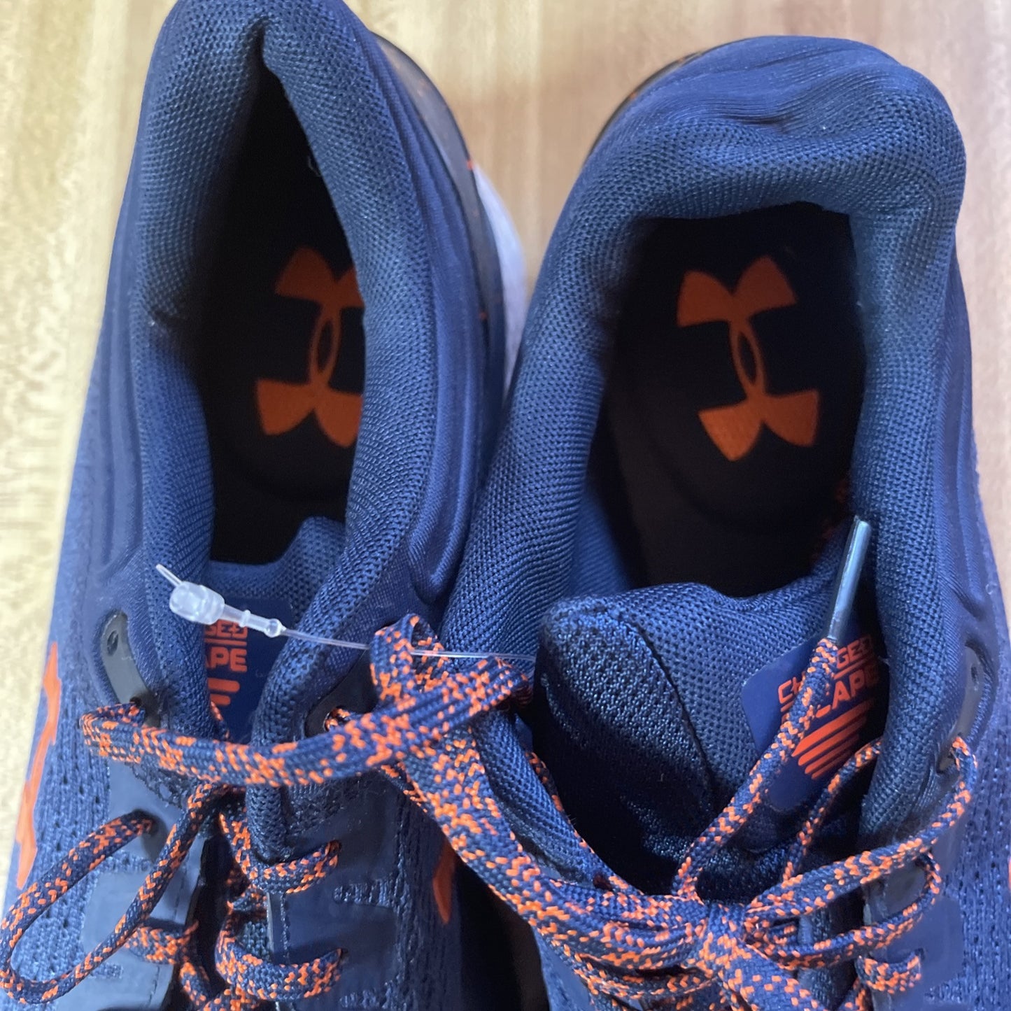 Under Armour Charged Escape Size 9