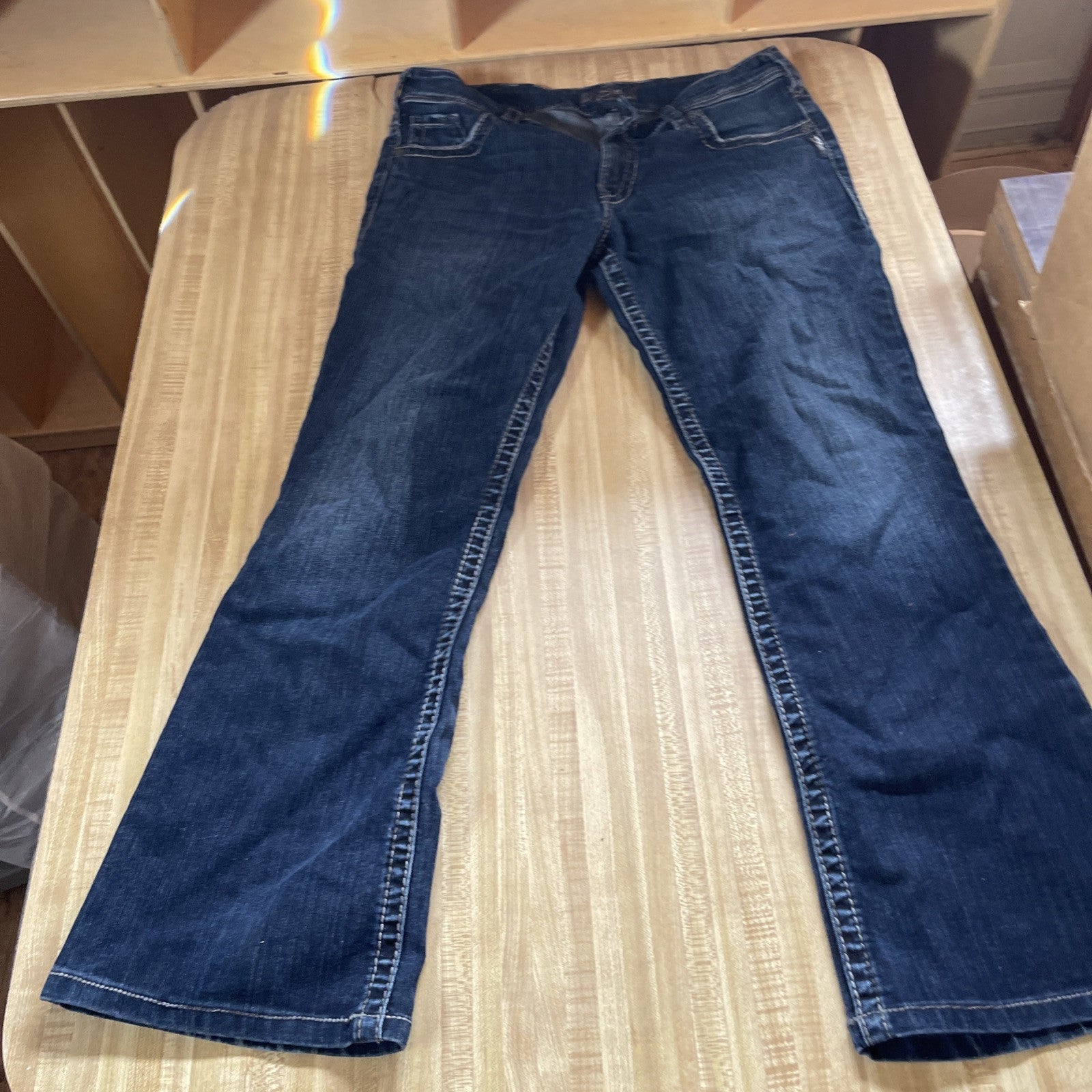 Silver Suki Jeans 33x32
