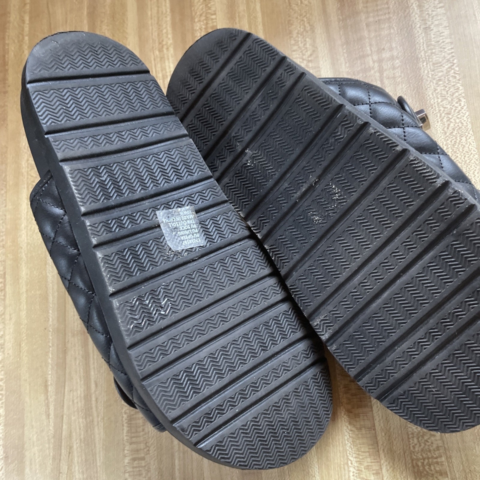 Torrid Sandals 10 Wide