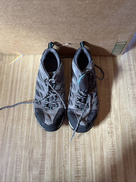 Columbia Hiking Shoes 10