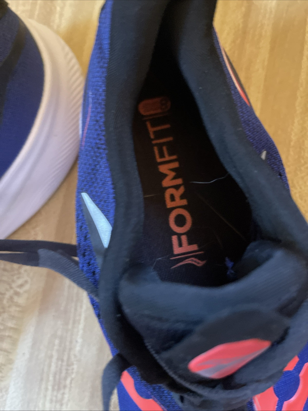 Saucony Ride Fifteen Size 9