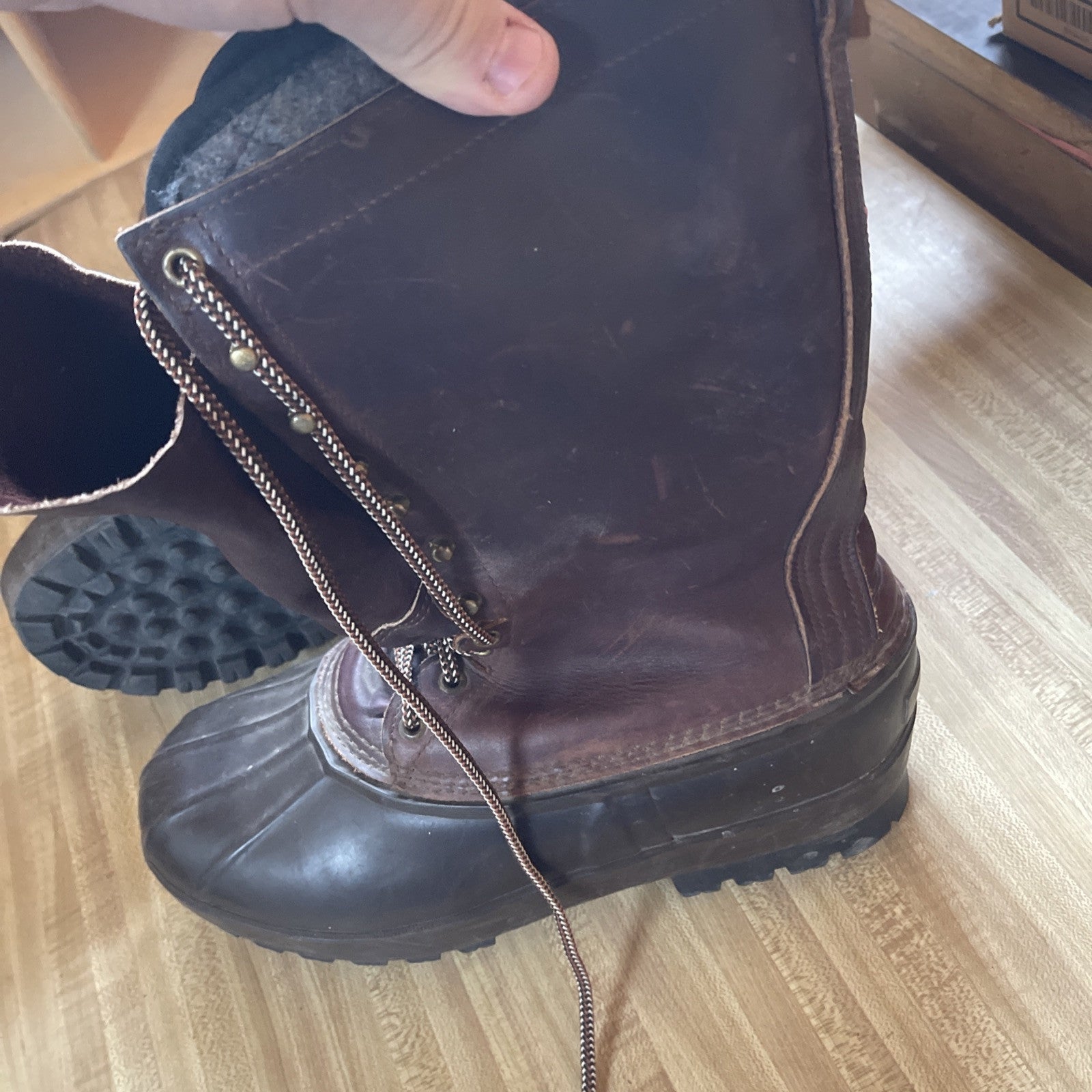 Schnee’s Boots 10