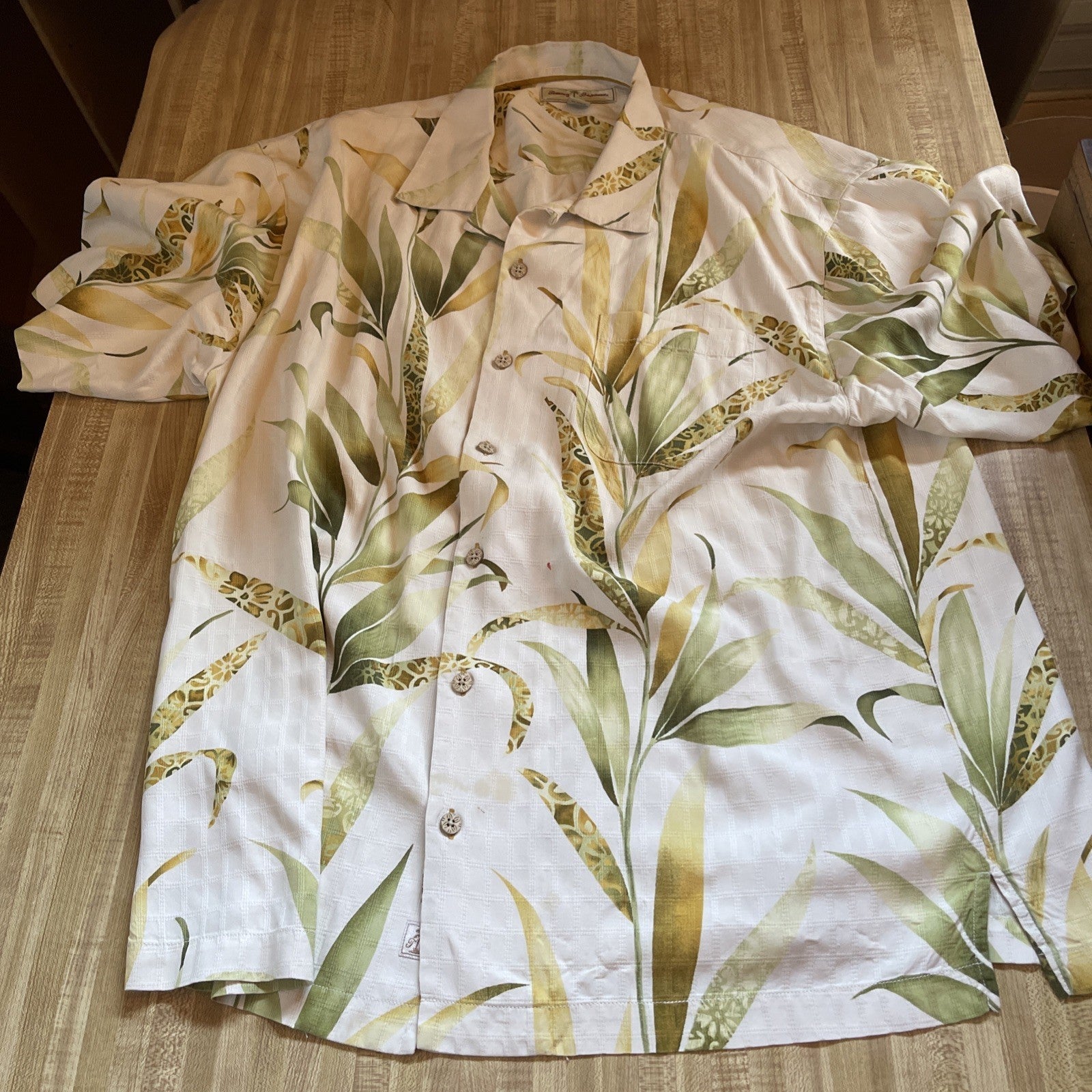 tommy bahama silk hawaiian shirt xl