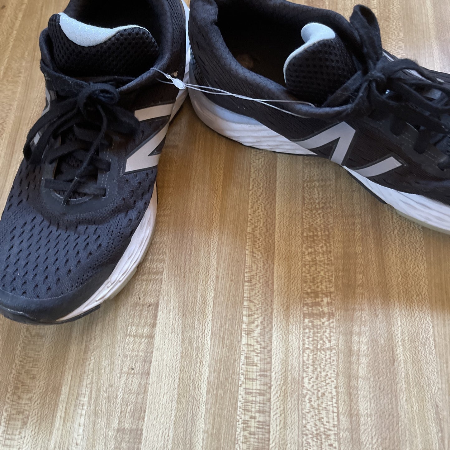Size 9.5 - New Balance 680 Black