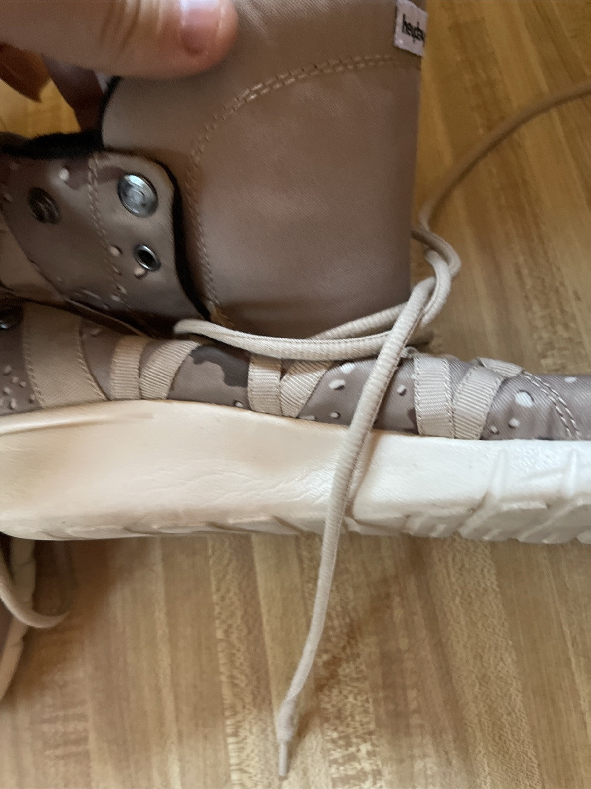Heyday Footwear Shoes 10
