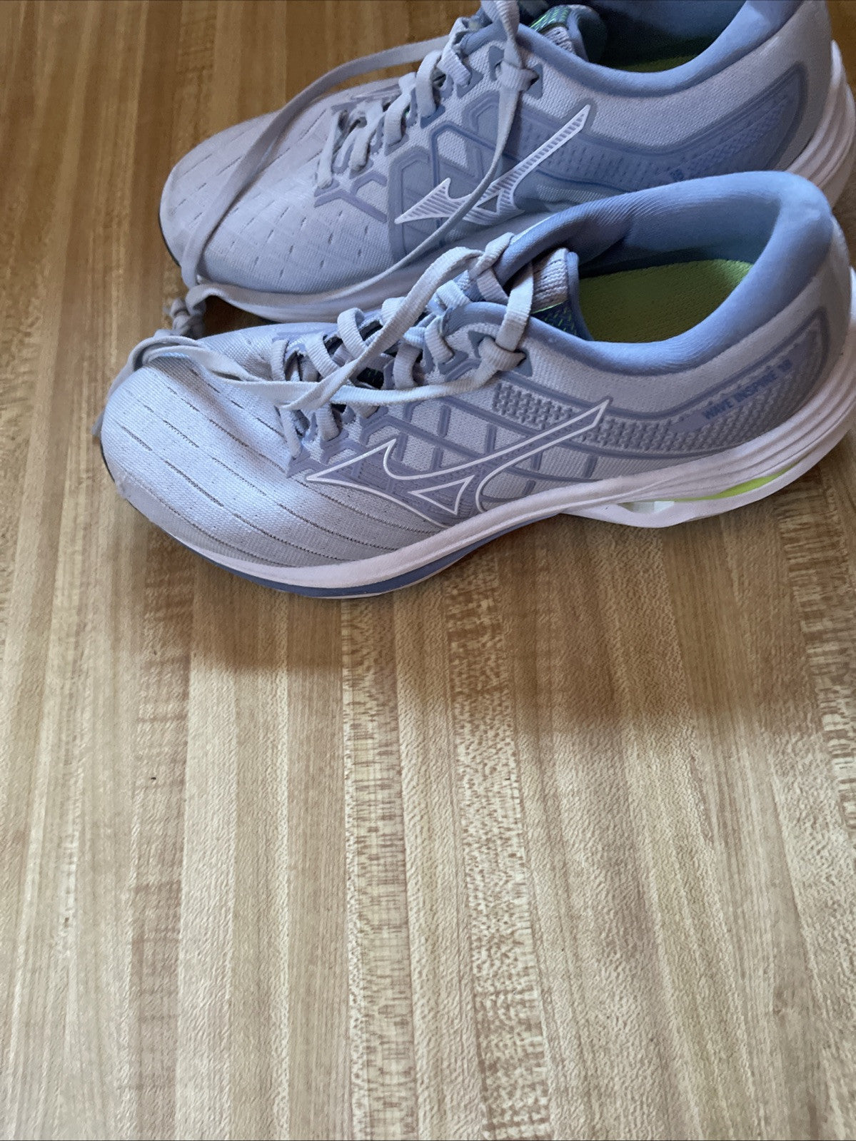 mizuno wave inspire 10 Size 6