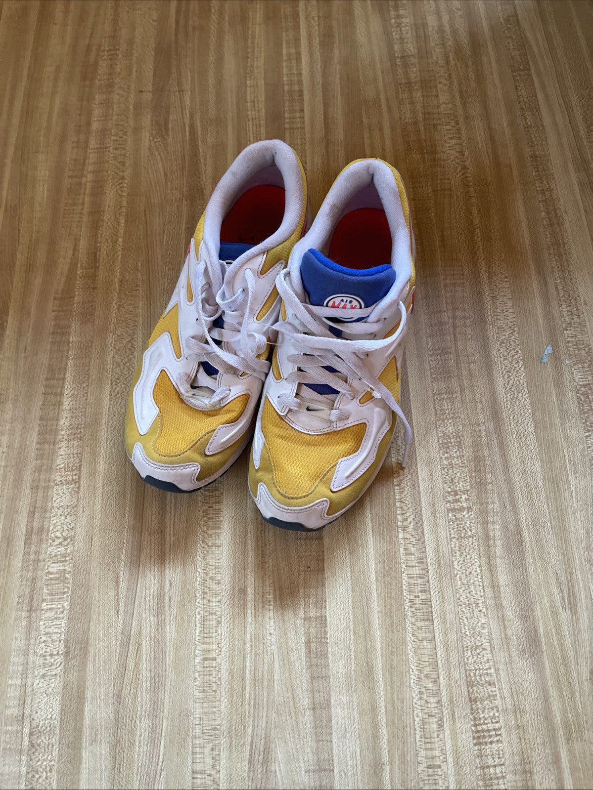 Size 8.5 - Nike Air Max 2 Light University Gold