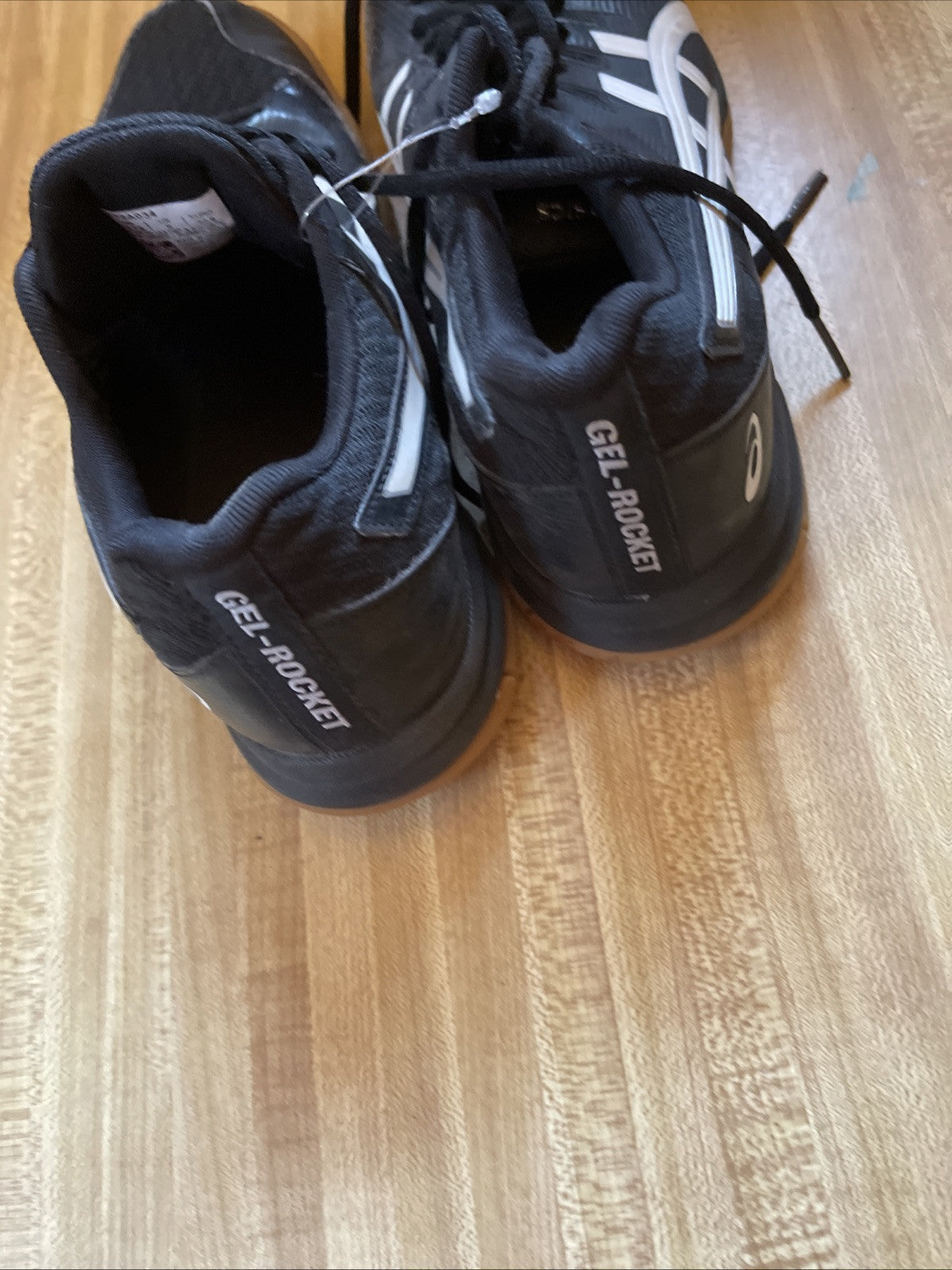 ASICS Gel Rocket Size 9