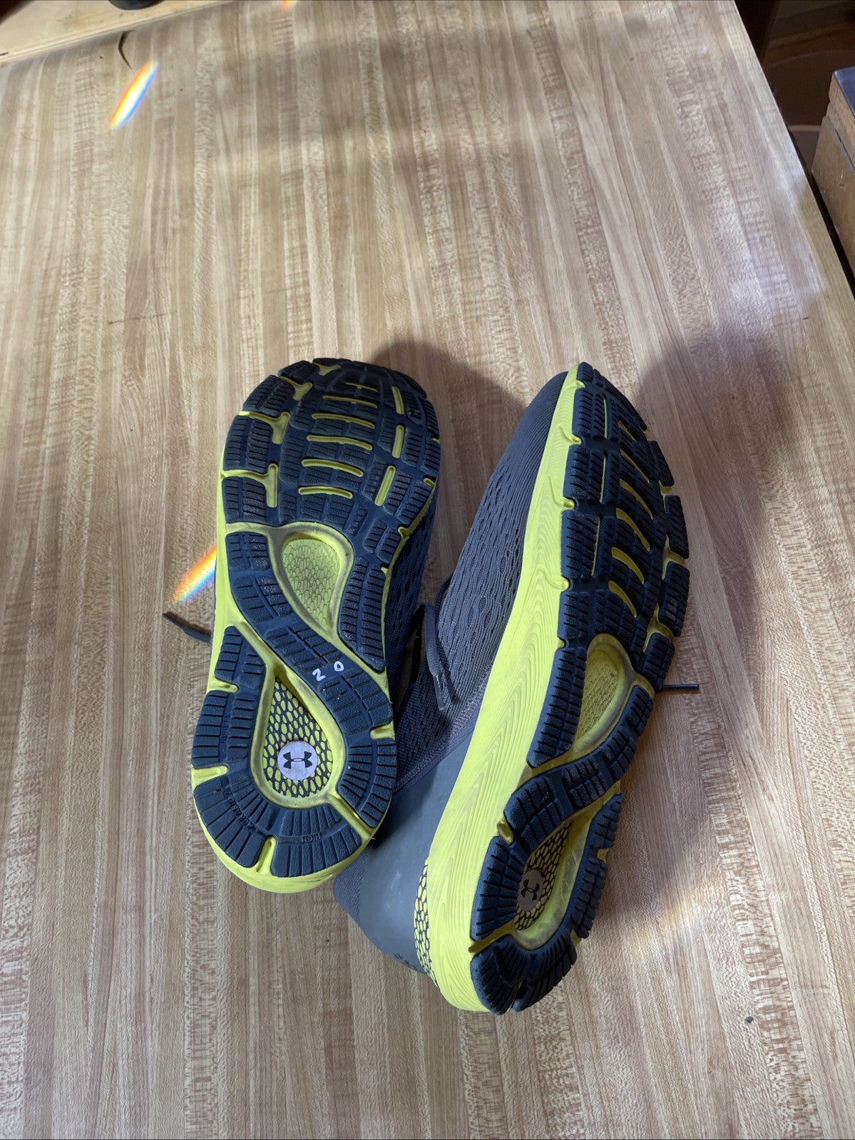 Under Armour Sonic Hovr Size 18