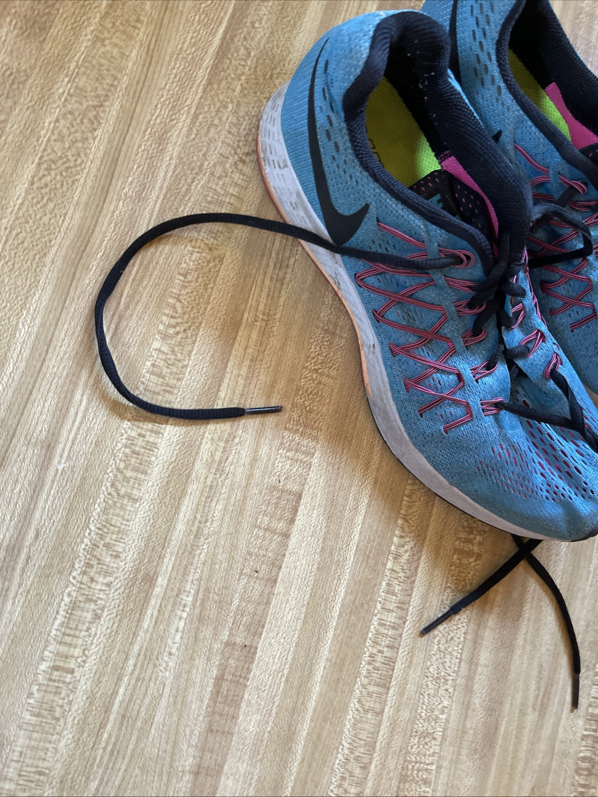 Size 10 - Nike Zoom Pegasus 32 Blue