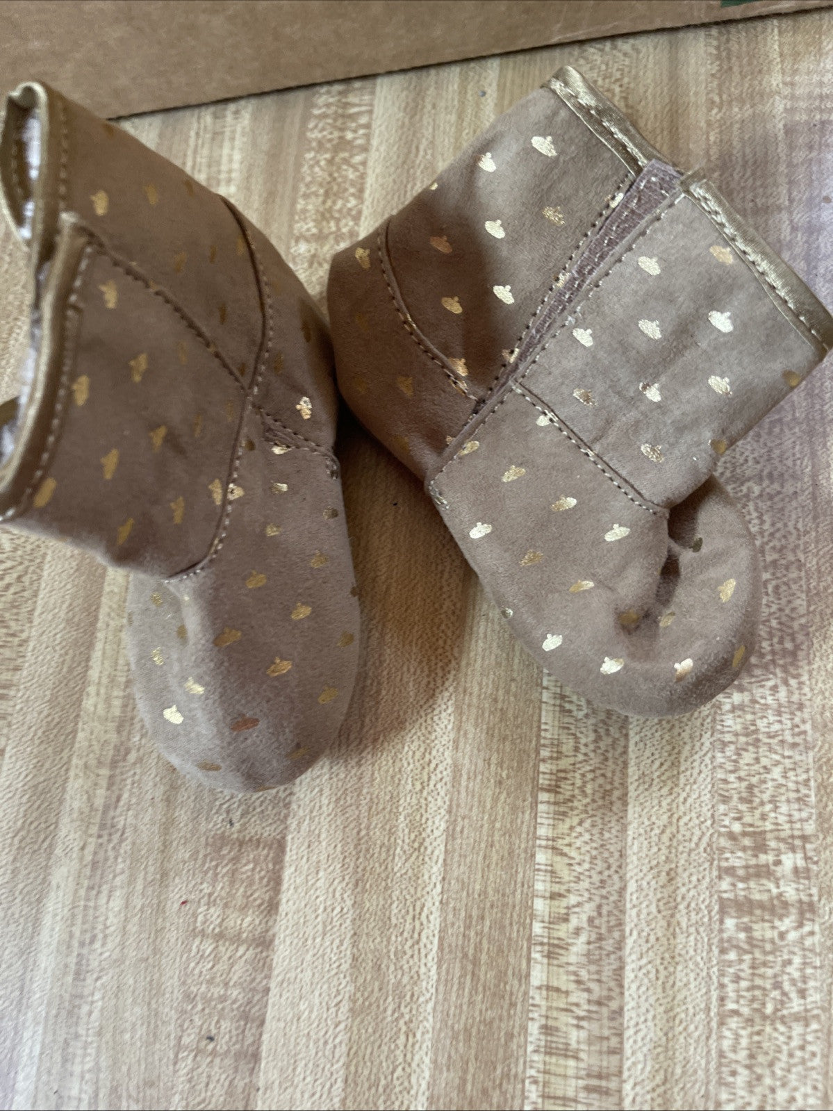 Disney Princess Baby Toddler 3 Faux Suede Fur Lined Booties Bow Detail Gold Prin