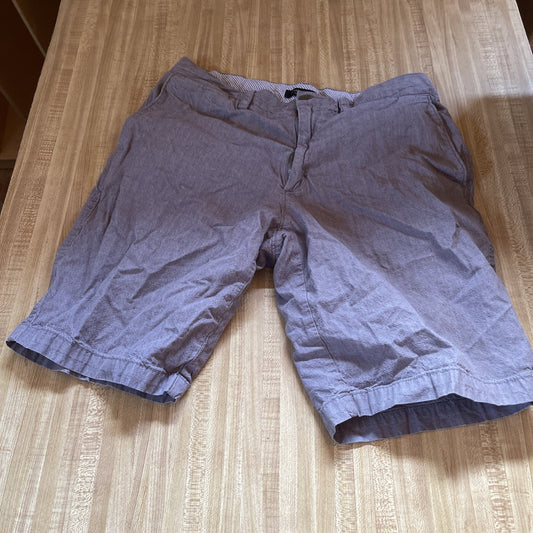 Banana Republic Shorts 33