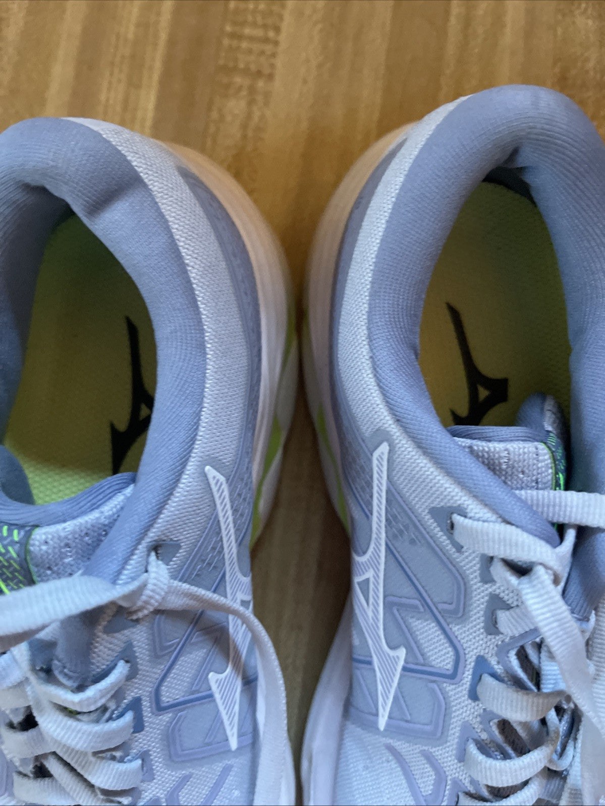 mizuno wave inspire 10 Size 6