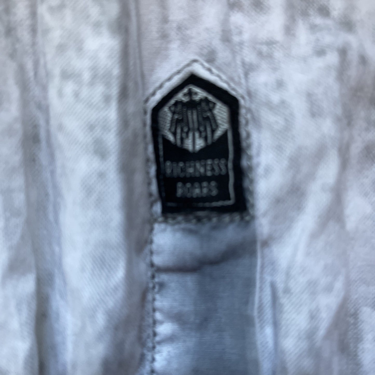Roar Button Up 3XL 