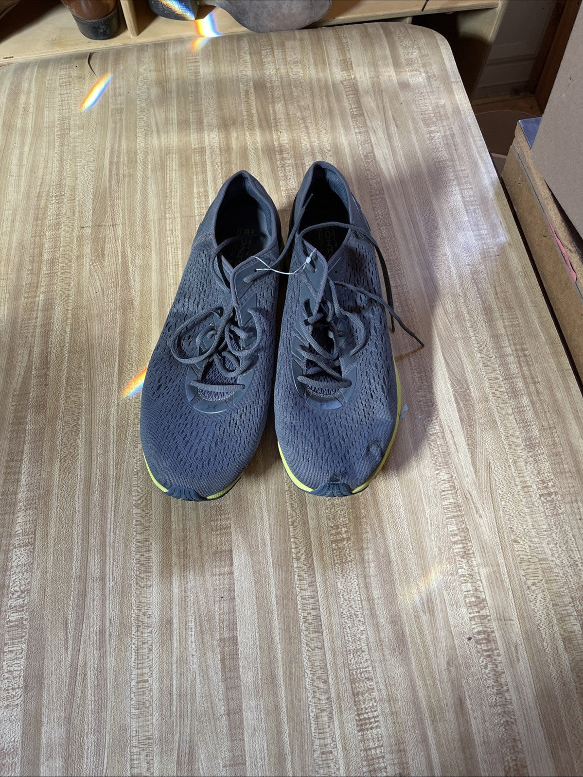 Under Armour Sonic Hovr Size 18