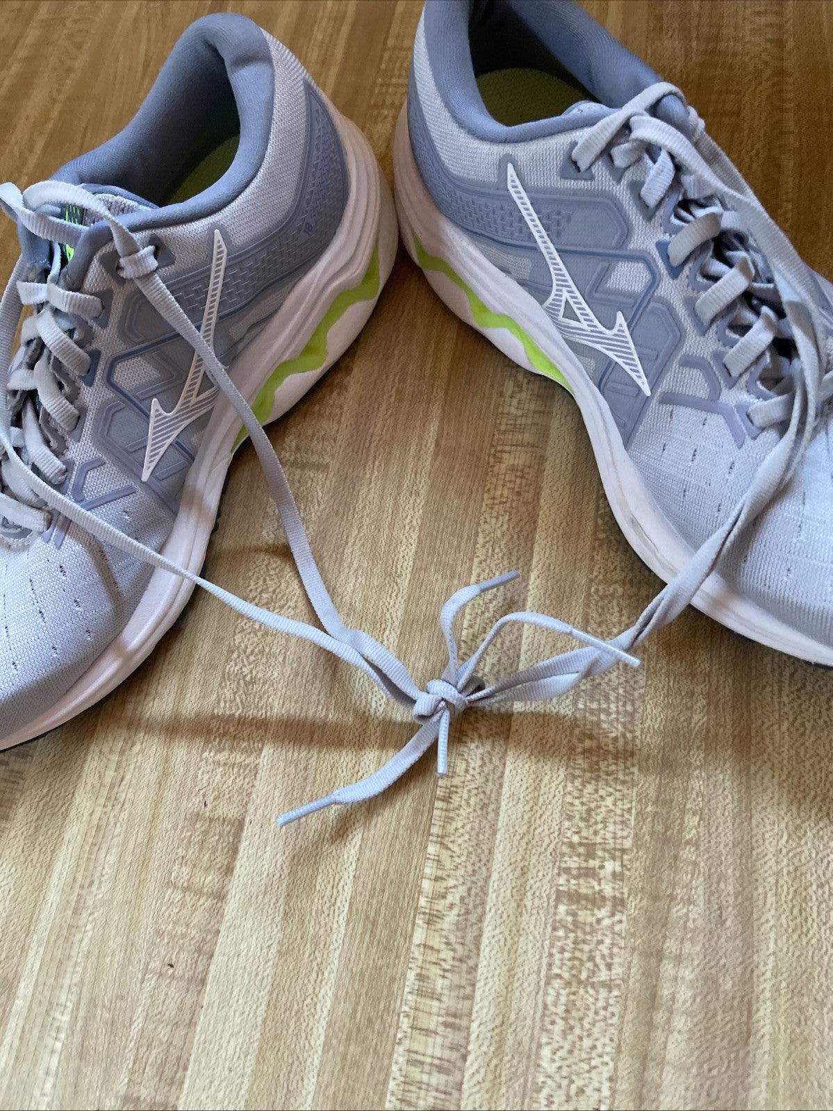 mizuno wave inspire 10 Size 6