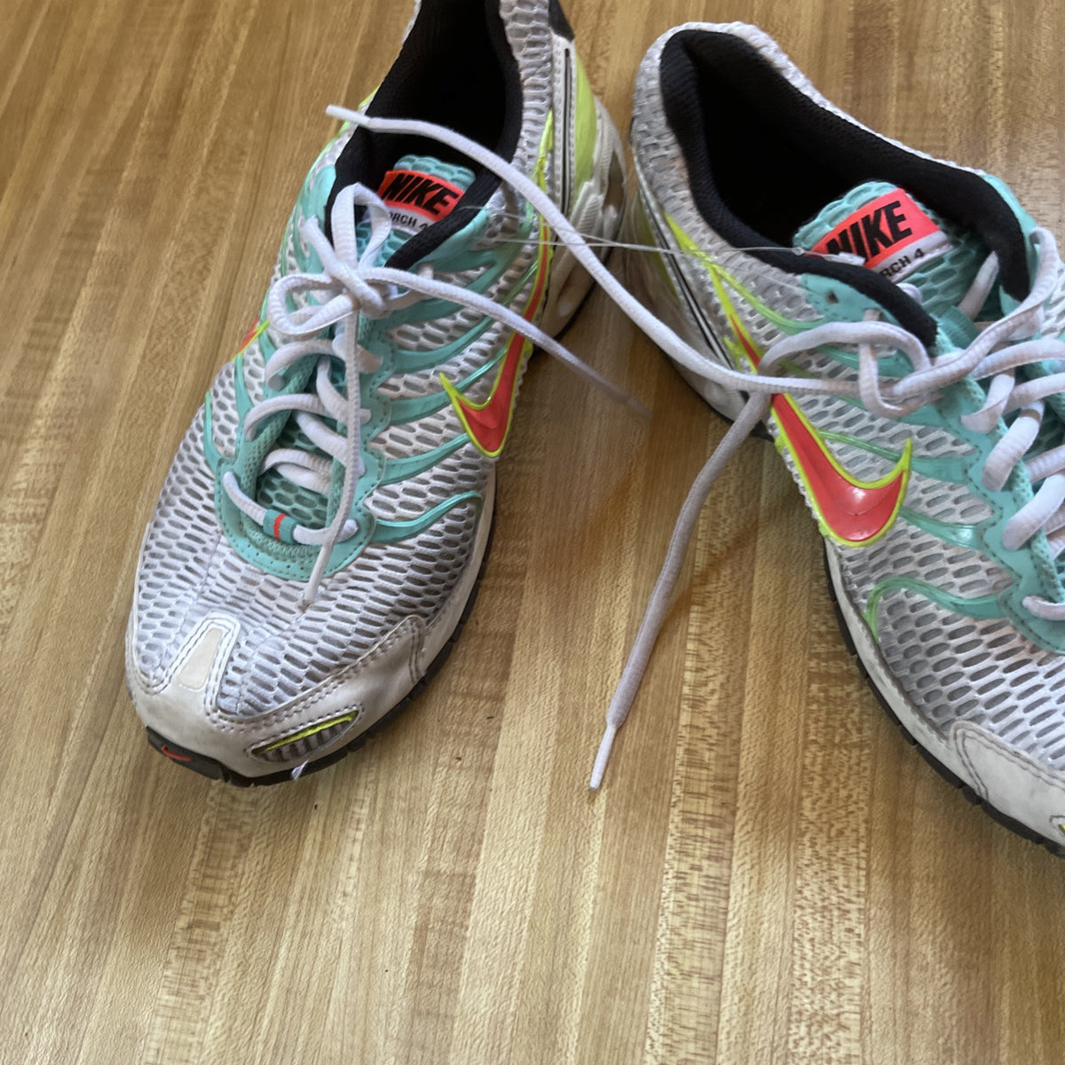 Nike Air Torch 4 Size 9.5