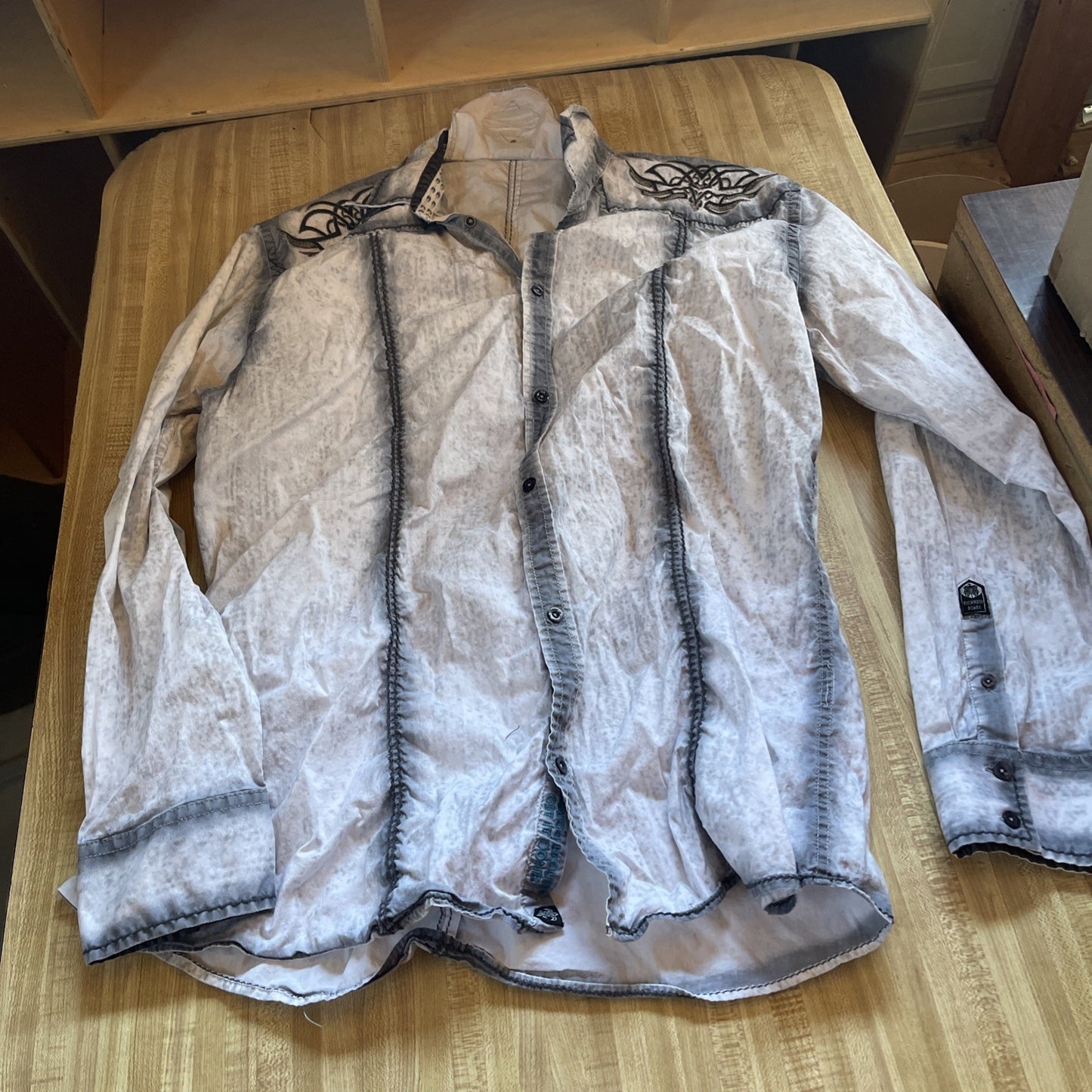 Roar Button Up 3XL 