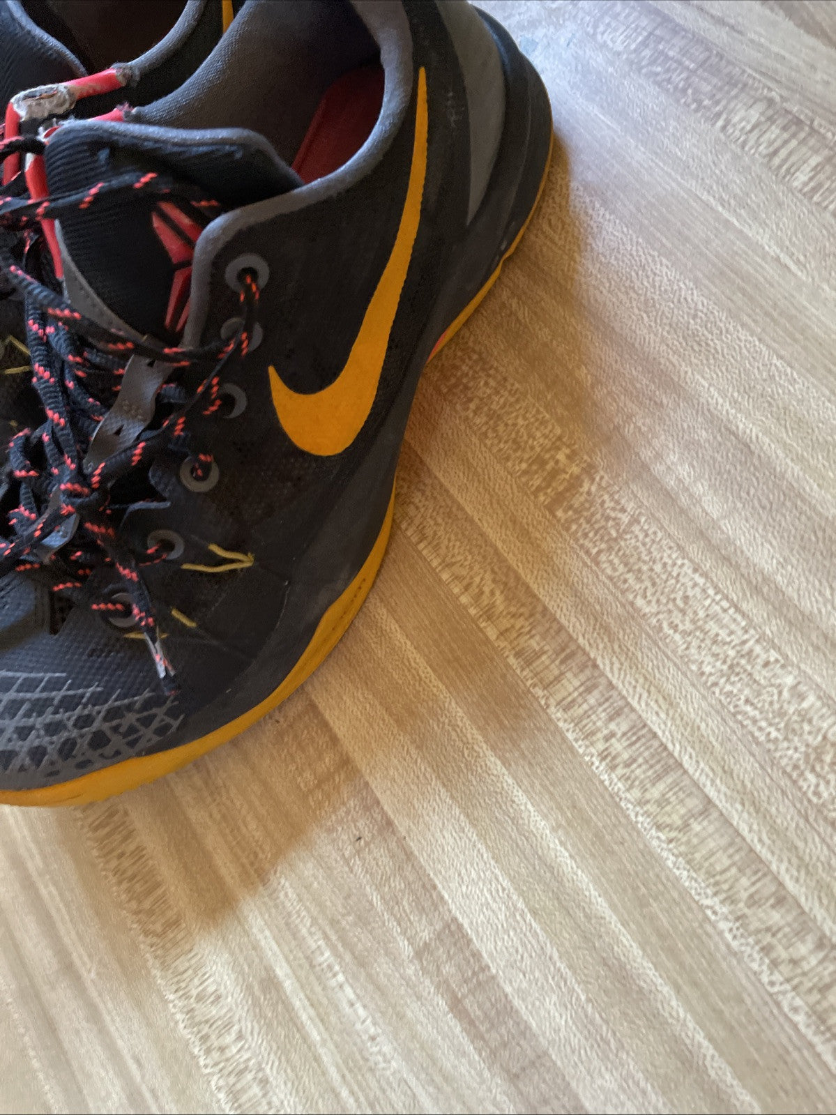 Size 8.5 - Nike Zoom Kobe Venomenon 4 Black