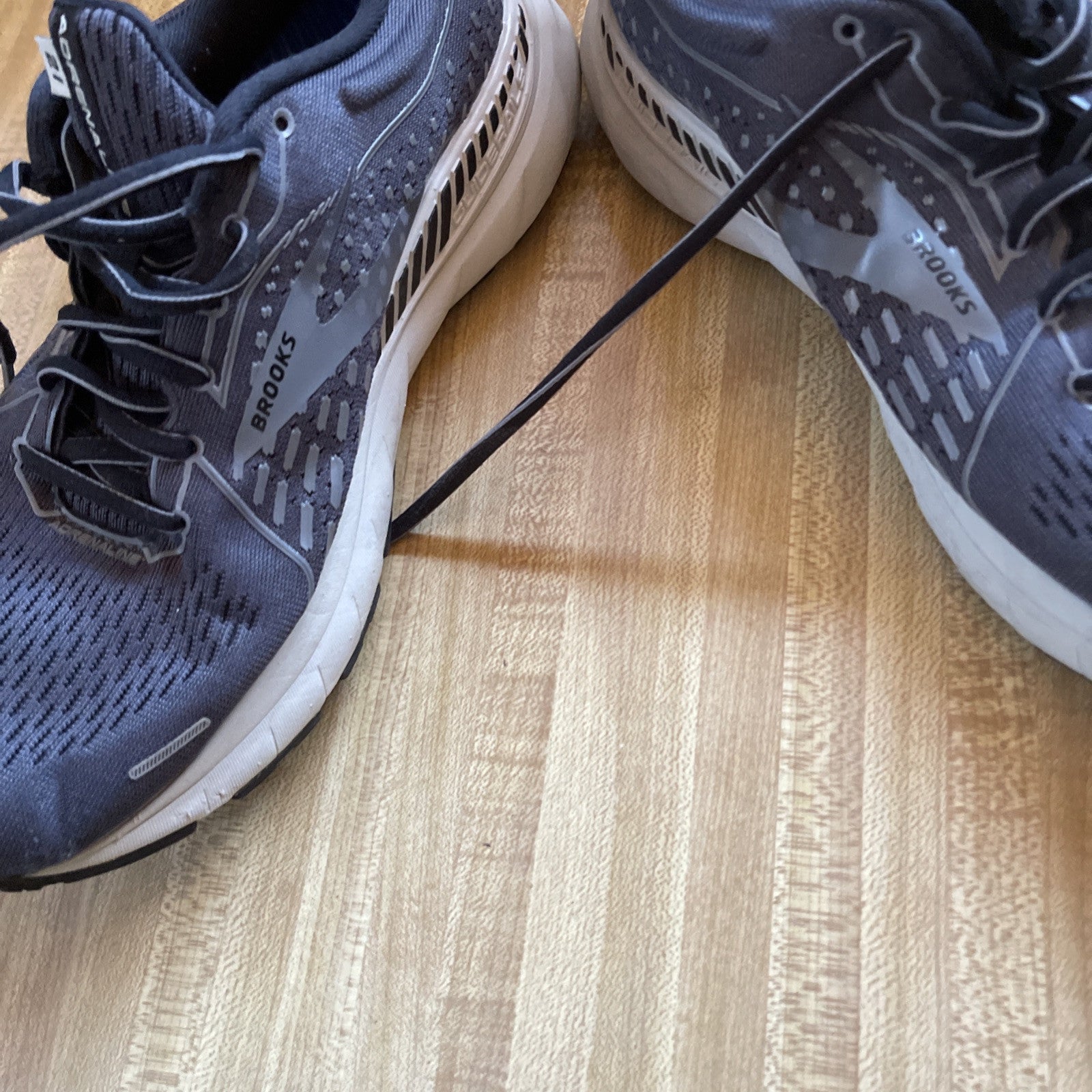 Brooks Adrenaline 21 8.5 EE