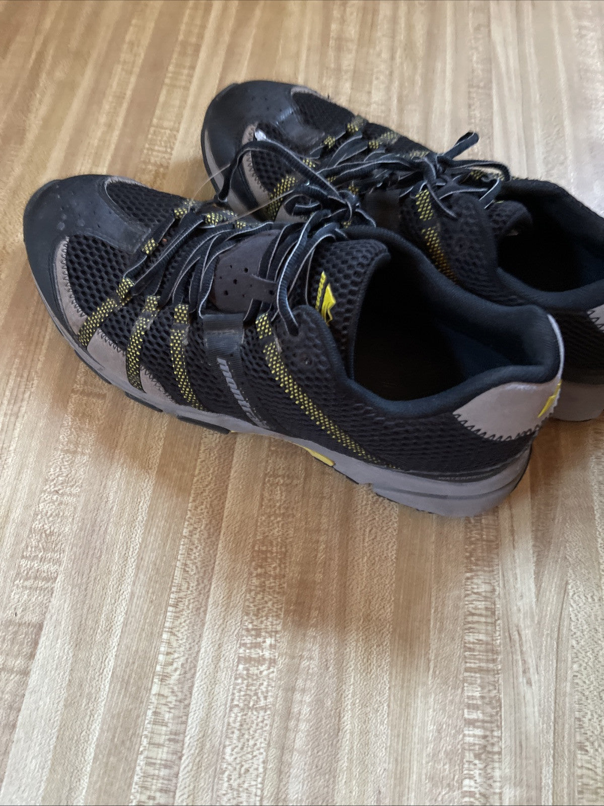 Montrail Hiking Shoes 10