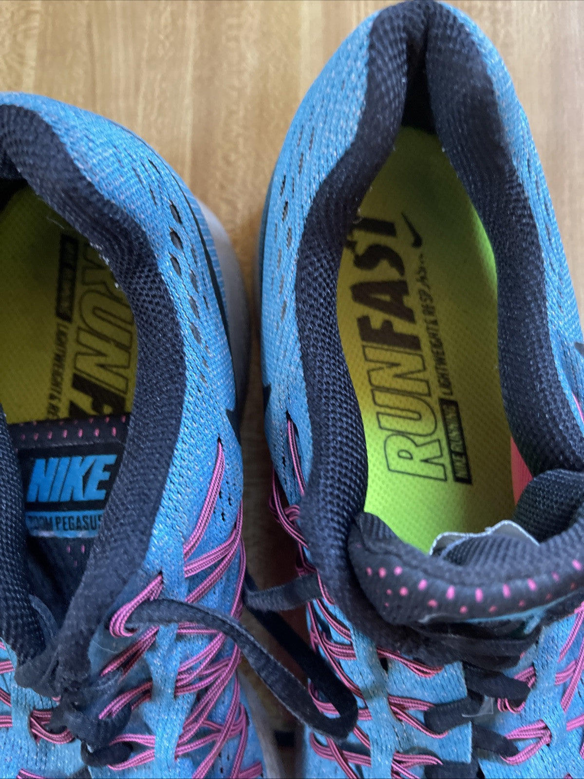 Size 10 - Nike Zoom Pegasus 32 Blue