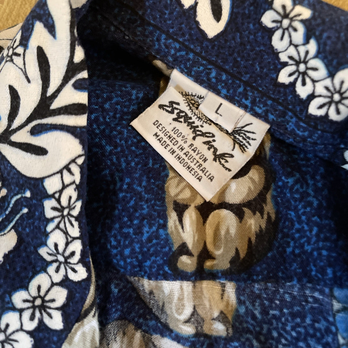 Squid Ink Australian Hawaiian Shirt Large