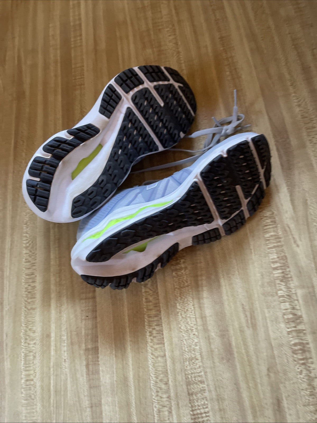 mizuno wave inspire 10 Size 6