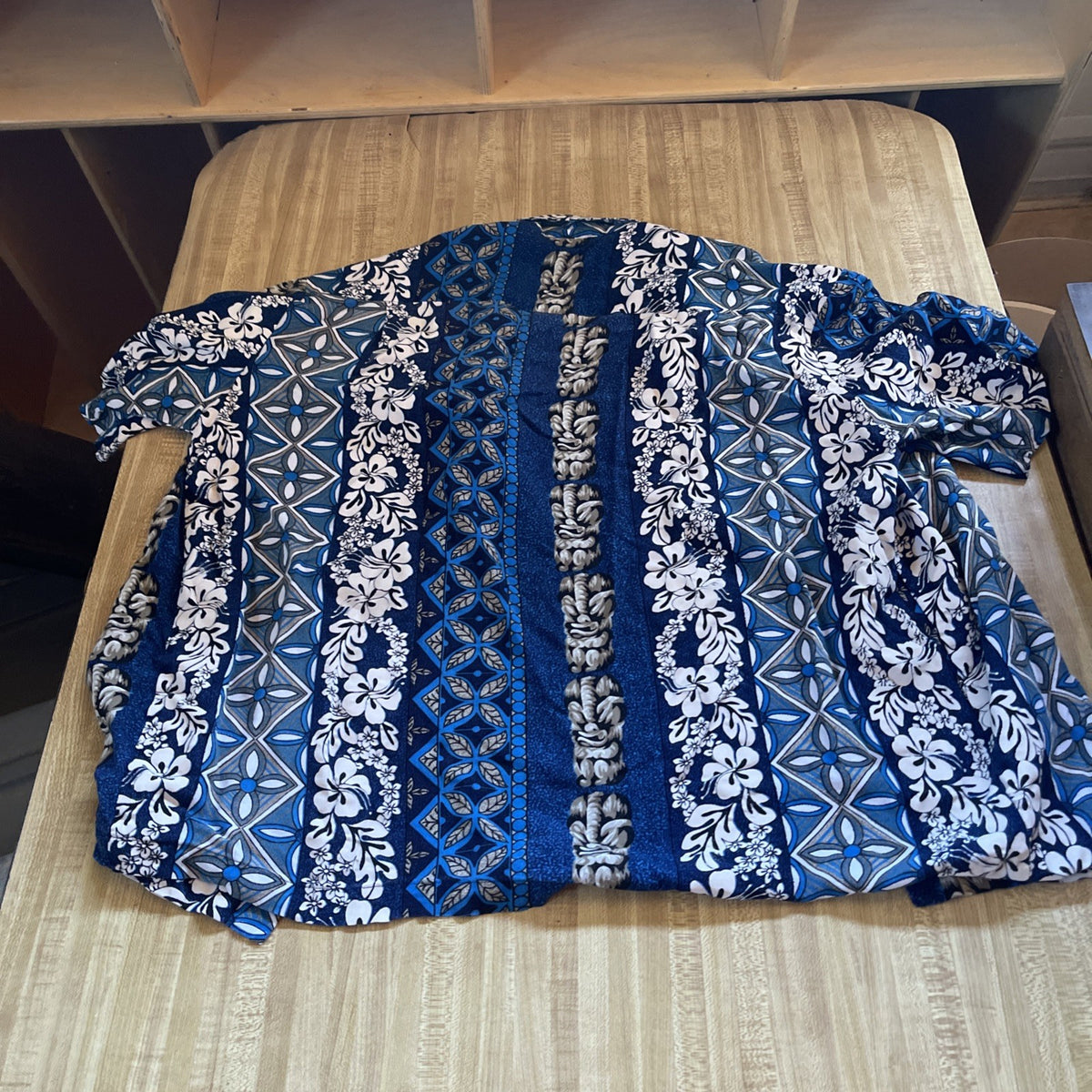 Squid Ink Australian Hawaiian Shirt Large