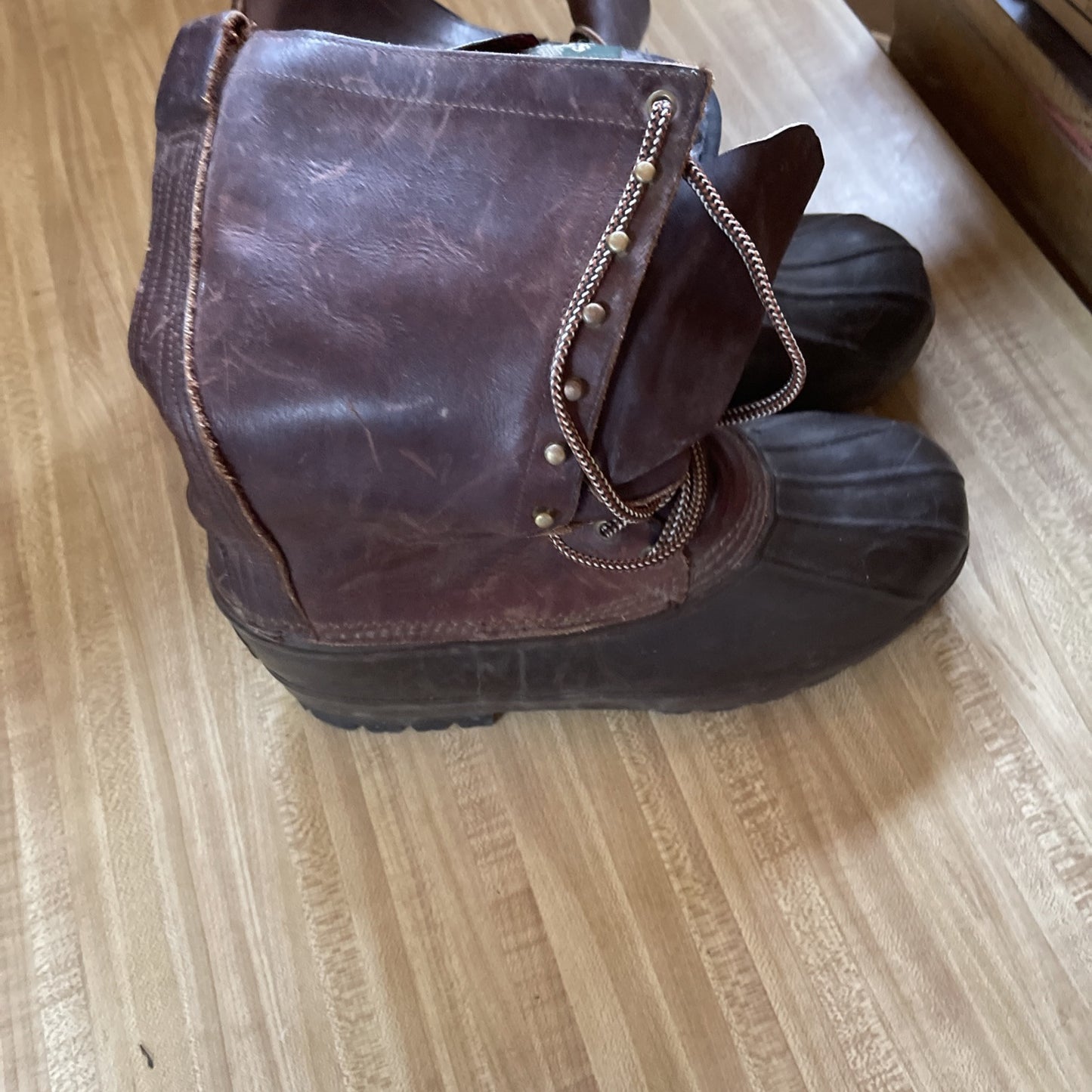 Schnee’s Boots 10