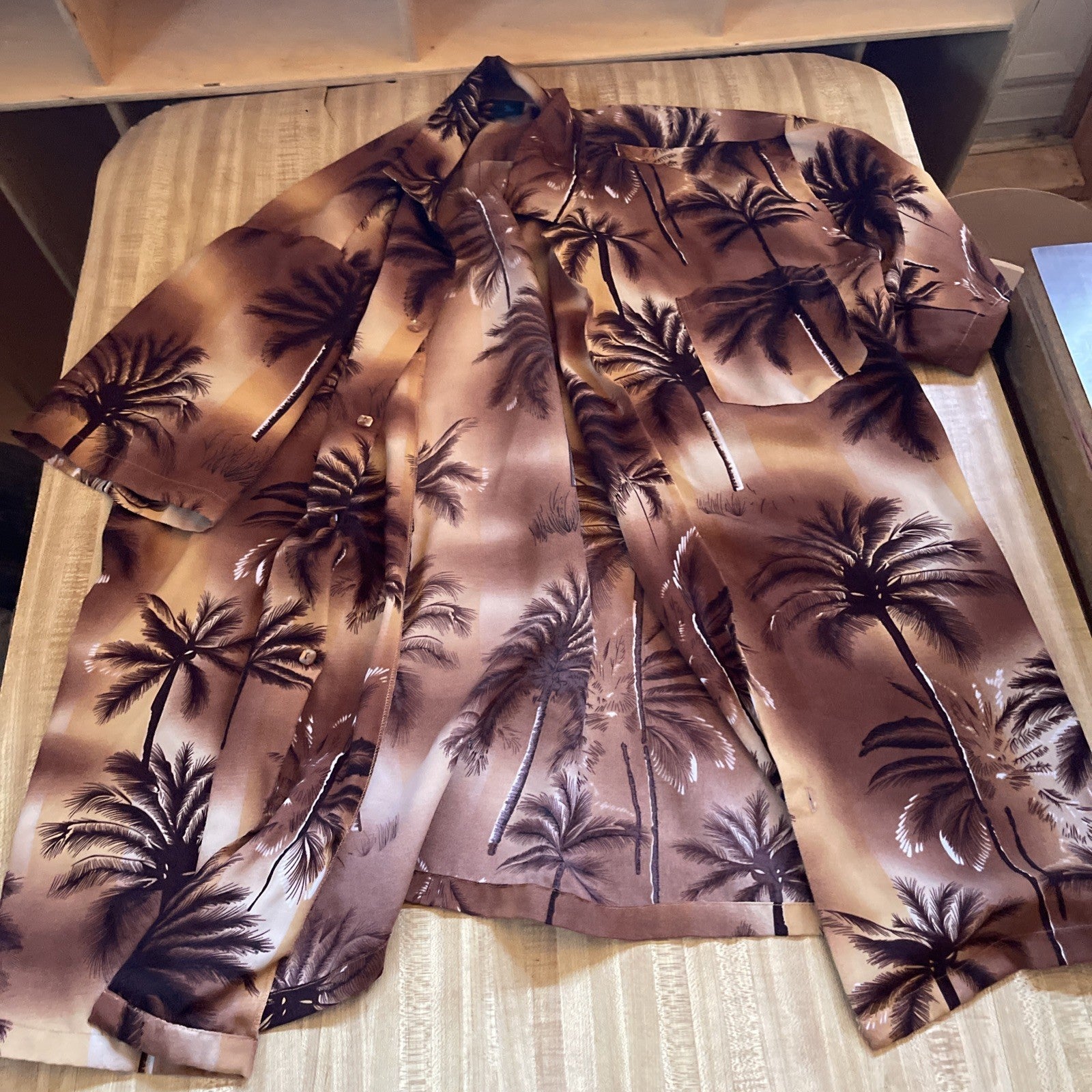 FC Hawaiian Shirt XL