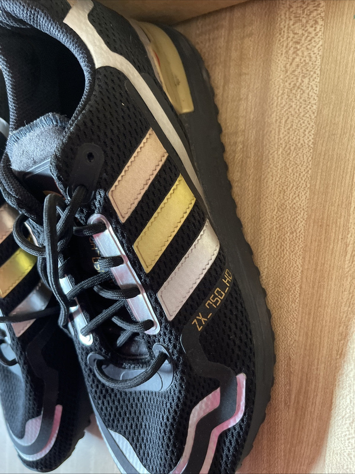 Adidas ZX 750 HD Size 7 No Insoles