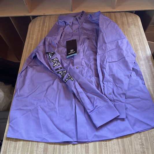 Ariat Button Down Shirt XL NWT 