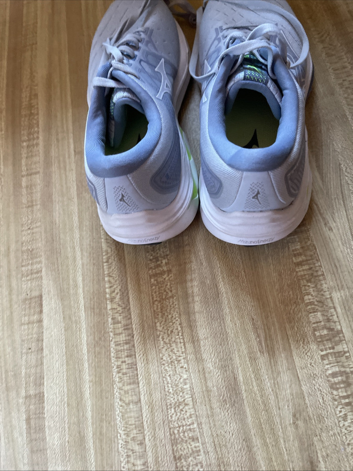 mizuno wave inspire 10 Size 6