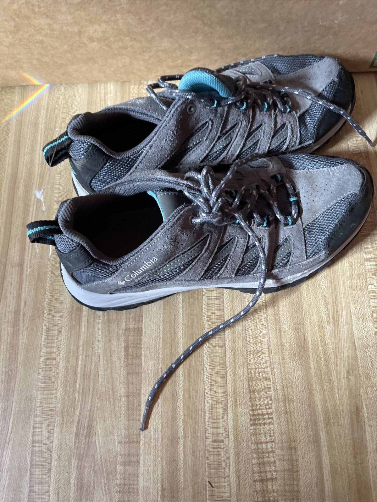 Columbia Hiking Shoes 10