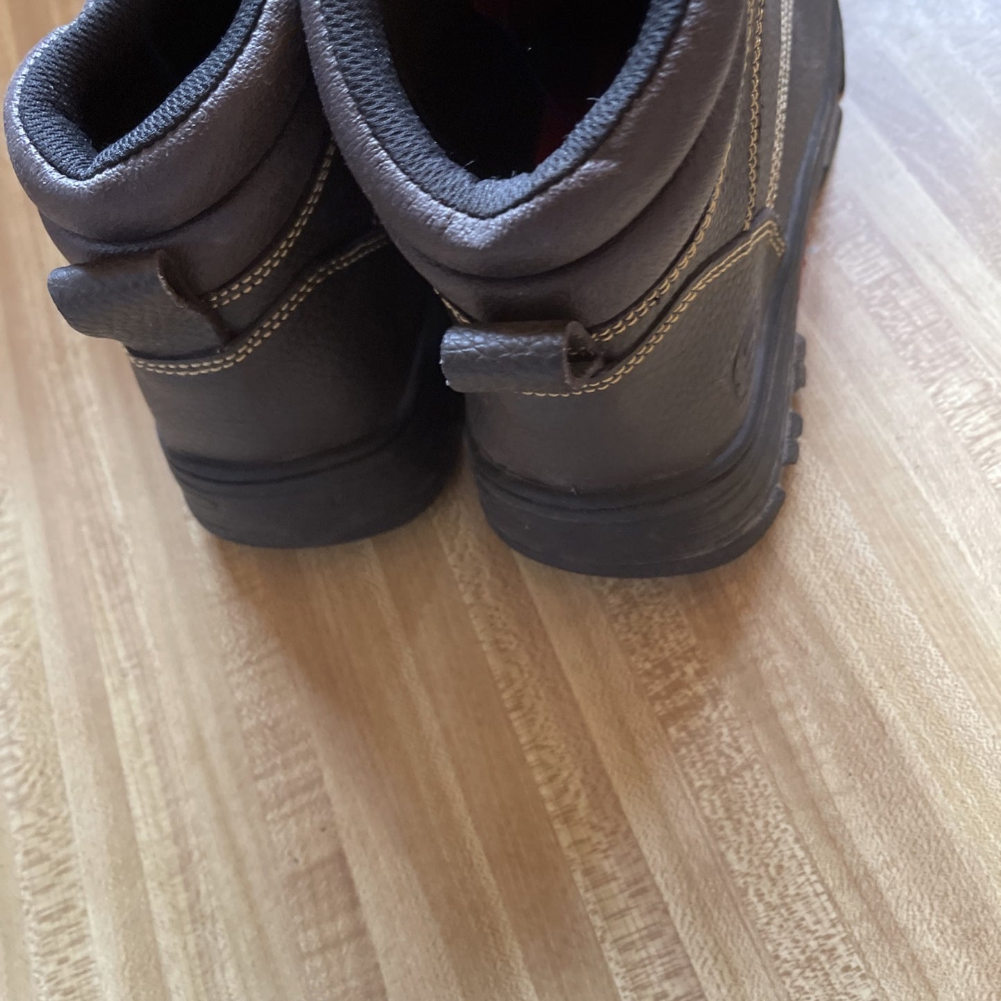 Skechers Work Boots Men’s 9 Wide