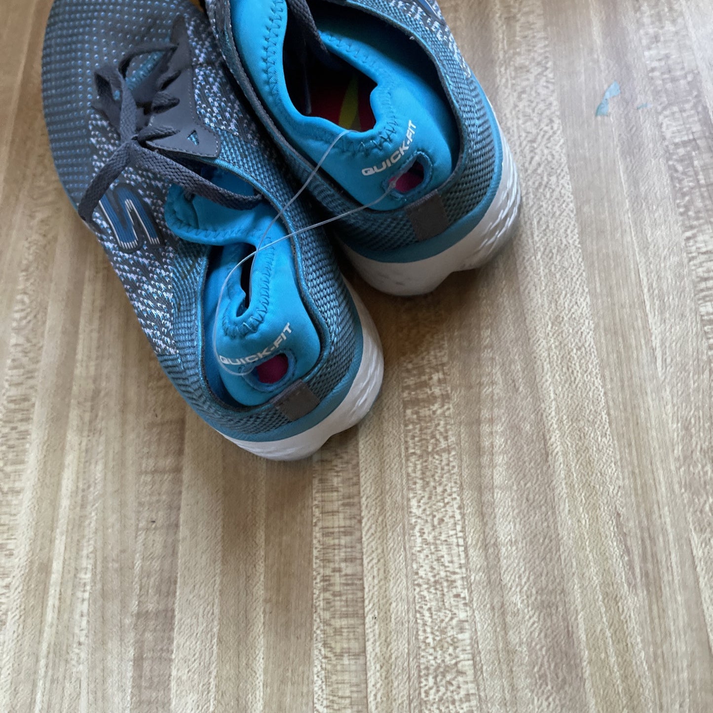 Skechers Womens GOwalk 4 GOGA MAX Quick-Fit Size 10 14173