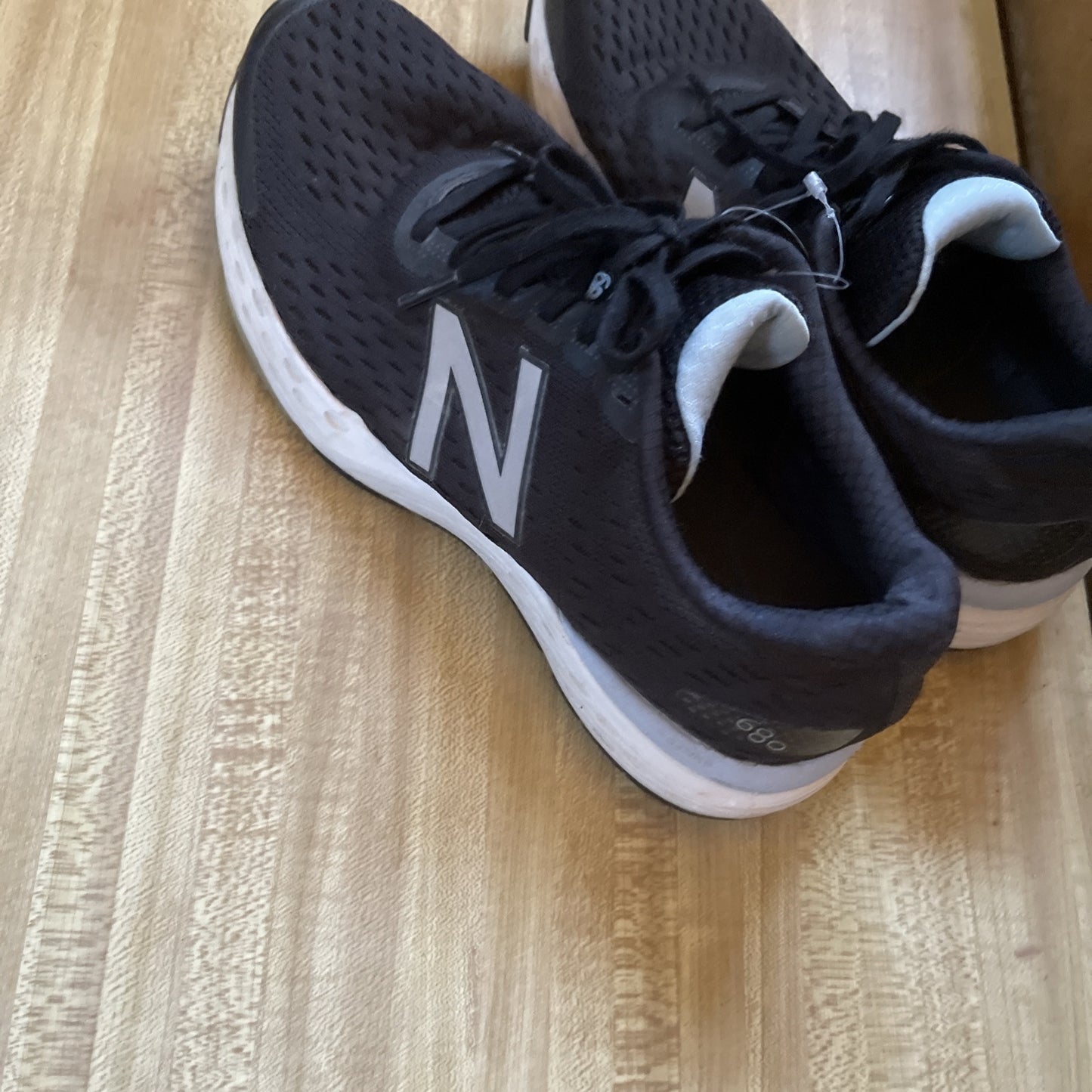 Size 9.5 - New Balance 680 Black