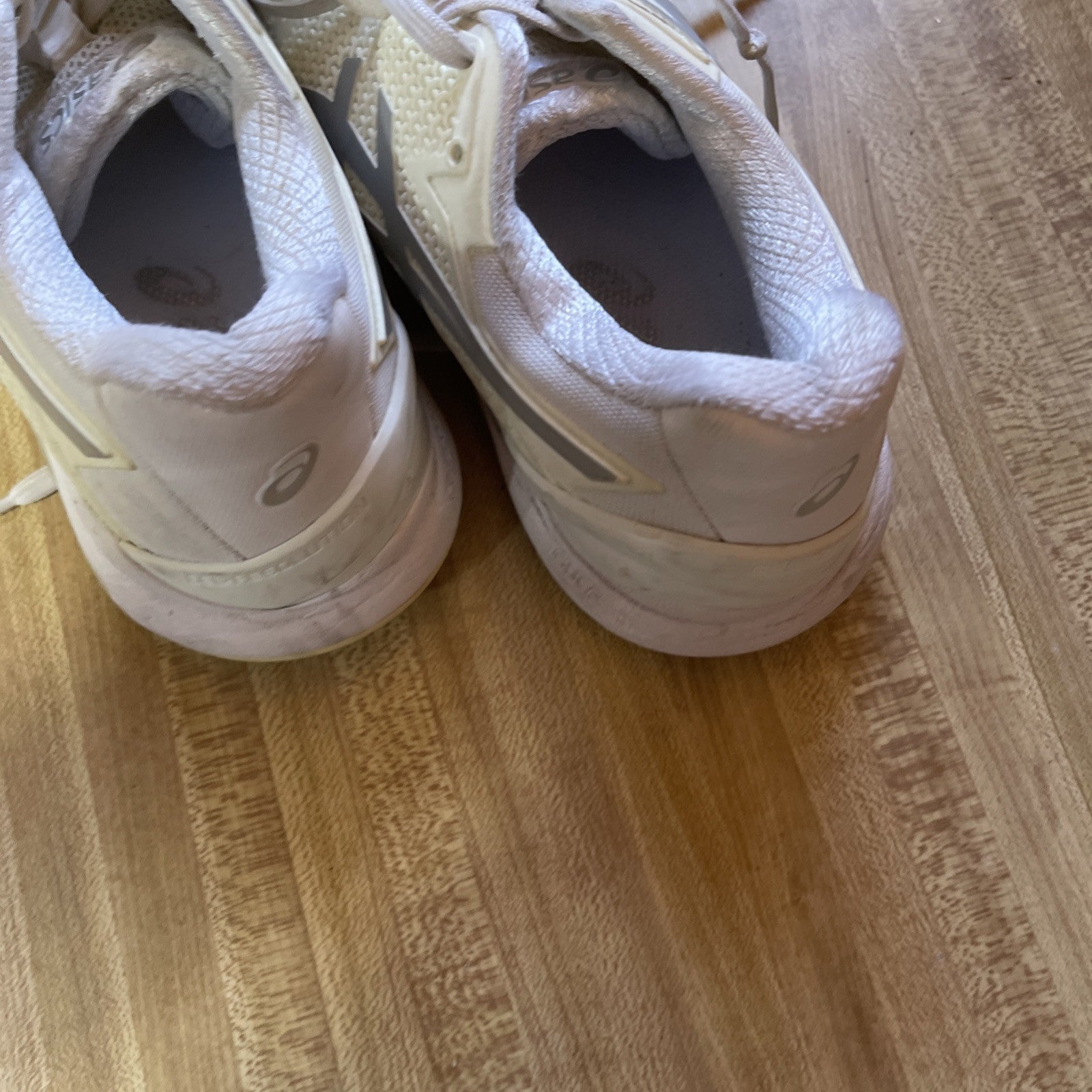 ASICS Gel Resolution 8 Size 8.5