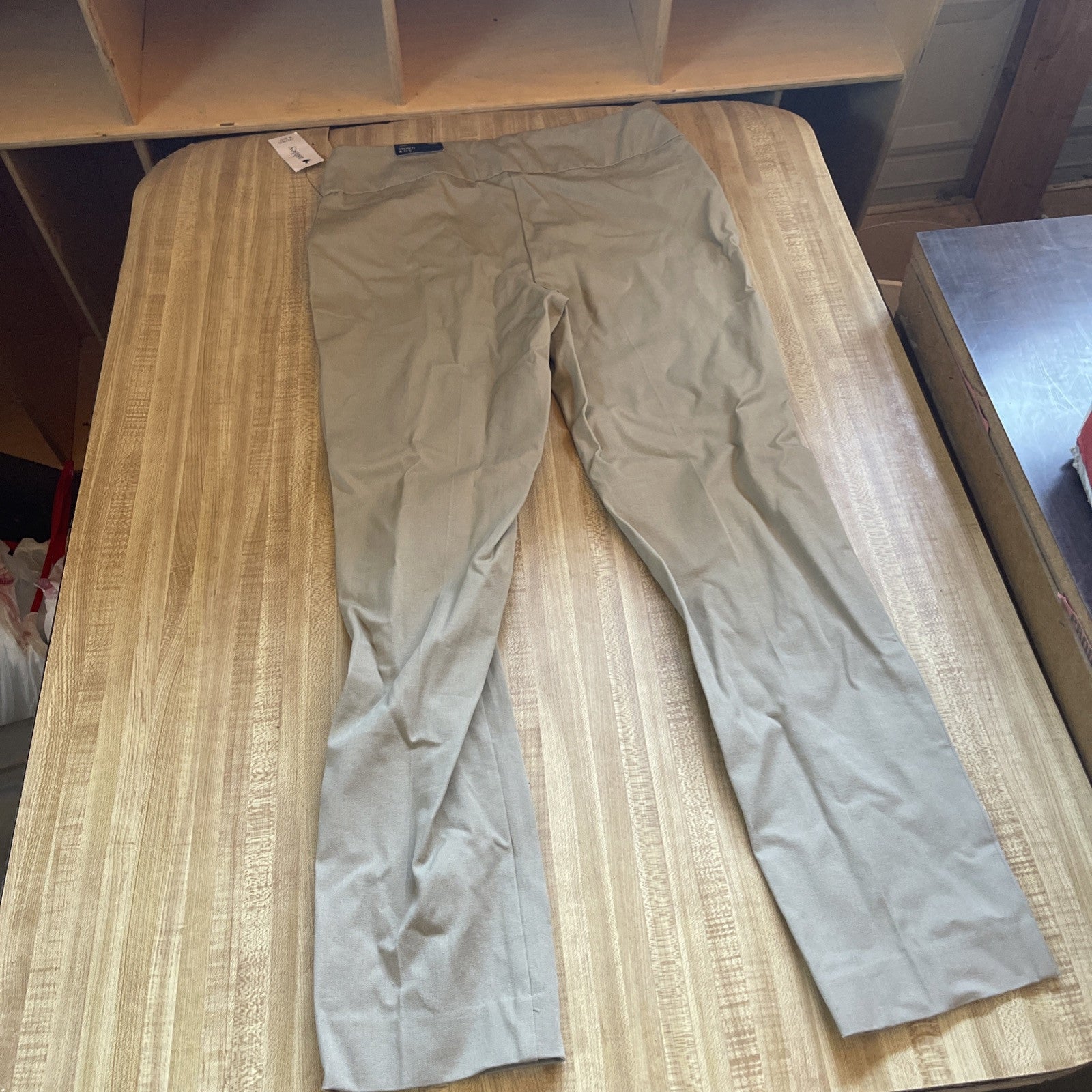 Crown & Ivy Ashley Pants NWT 6